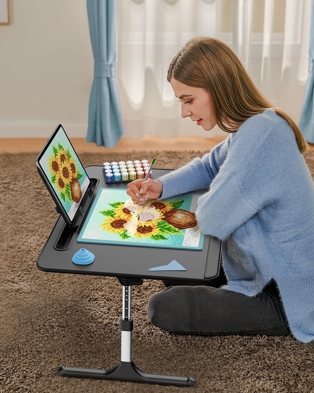 Laptop Table with LED Desk Light, SAIJI Laptop Stand for Bed, Height Adjustments Bed Desk with Book Stand for Reading Writing Drawing (Black)